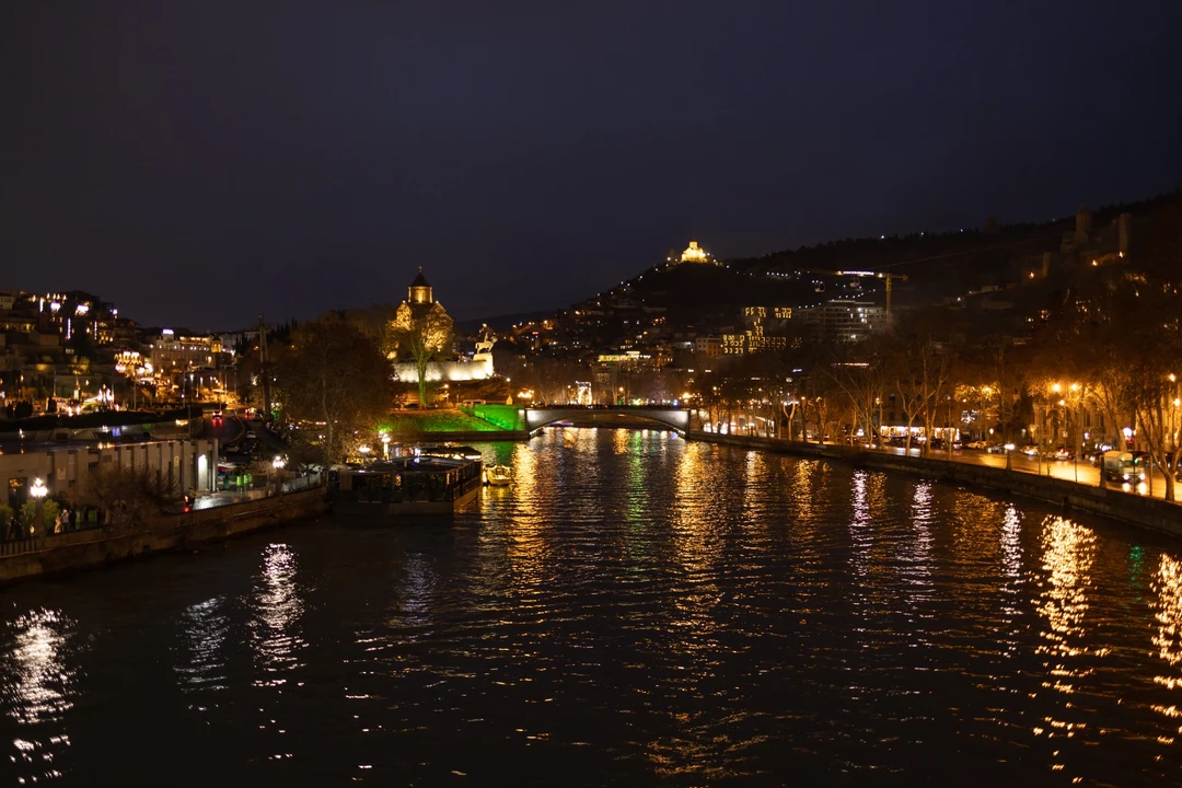 Знакомство с Тбилиси (Яков)