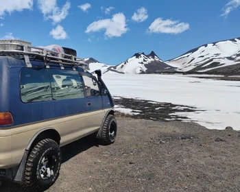 На снегоходах к Корякскому и Авачинскому вулканам