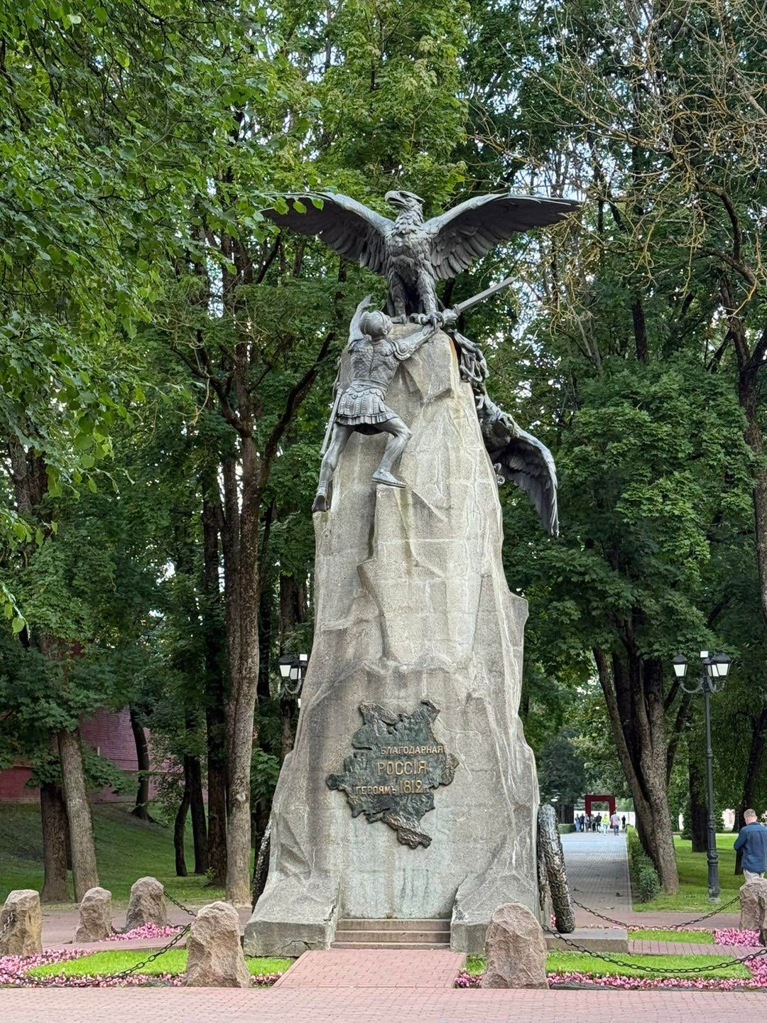 Вчера были на экскурсии. Заехали на сутки в город. Остались под очень приятным впечатлением! Даже 13-летняя