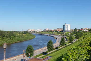 Фото достопримечательности: Набережная реки Туры