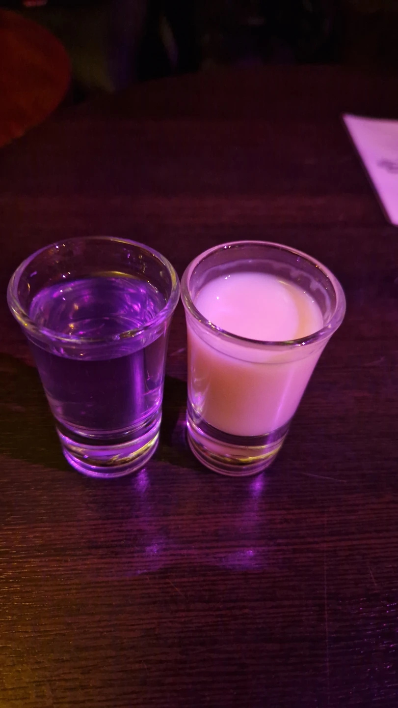 Питейный Петербург: экскурсия с дегустацией (Валерия)