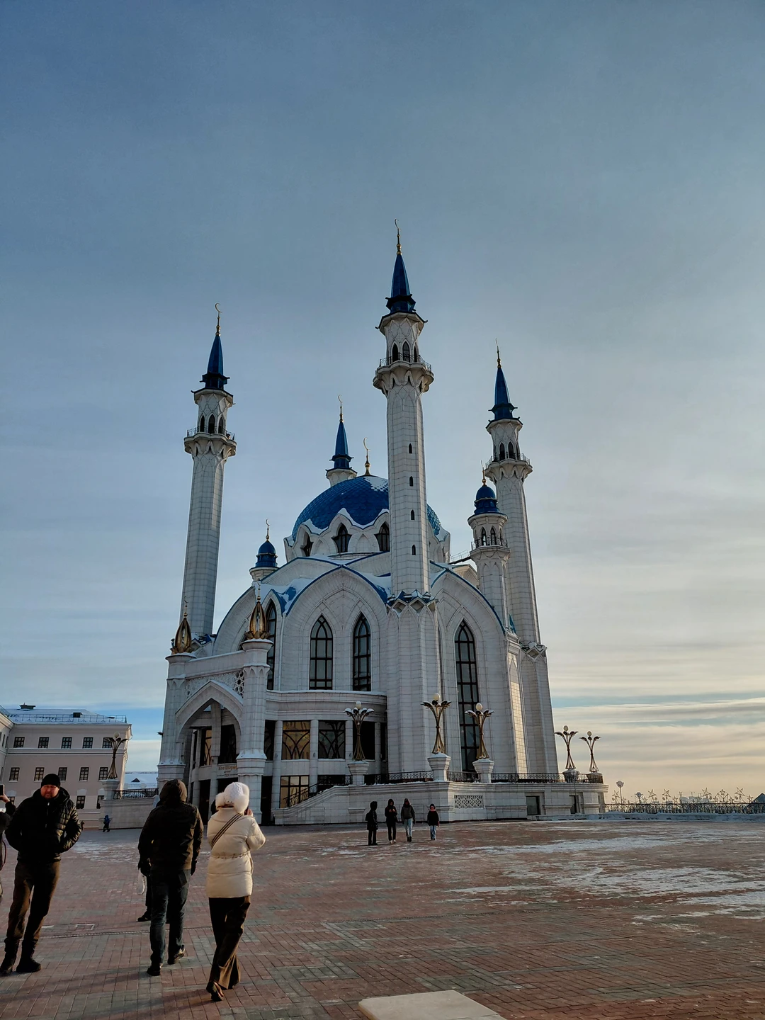 Экскурсовод прекрасный. Отлично рассказывал, показывал, отвечал на вопросы