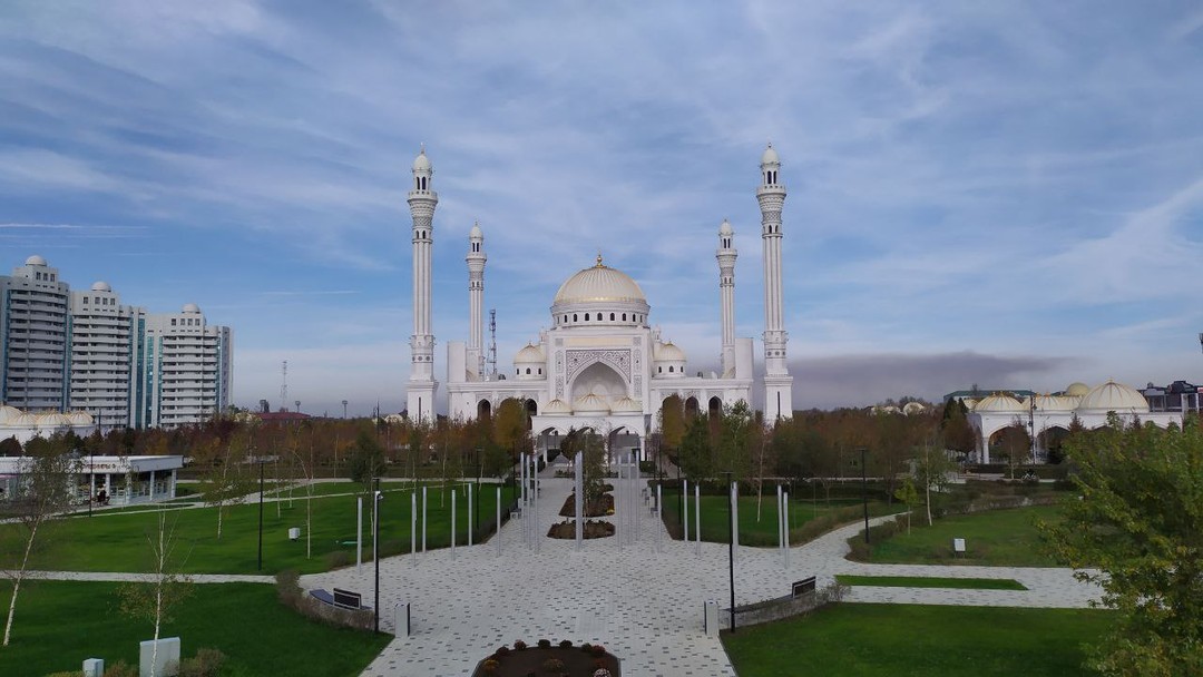 Наше путешествие было впечатляющим! Природа в Чечне необыкновенная. Были с ребенком 12 лет, было очень интересно