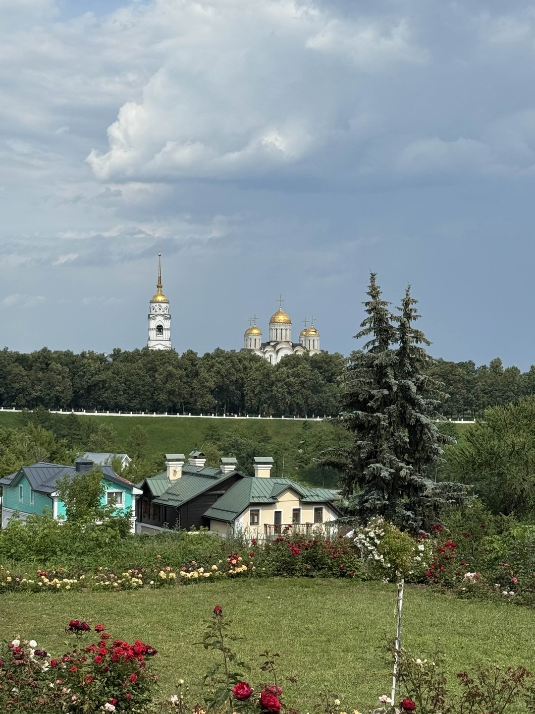 Евгений отличный экскурсовод!