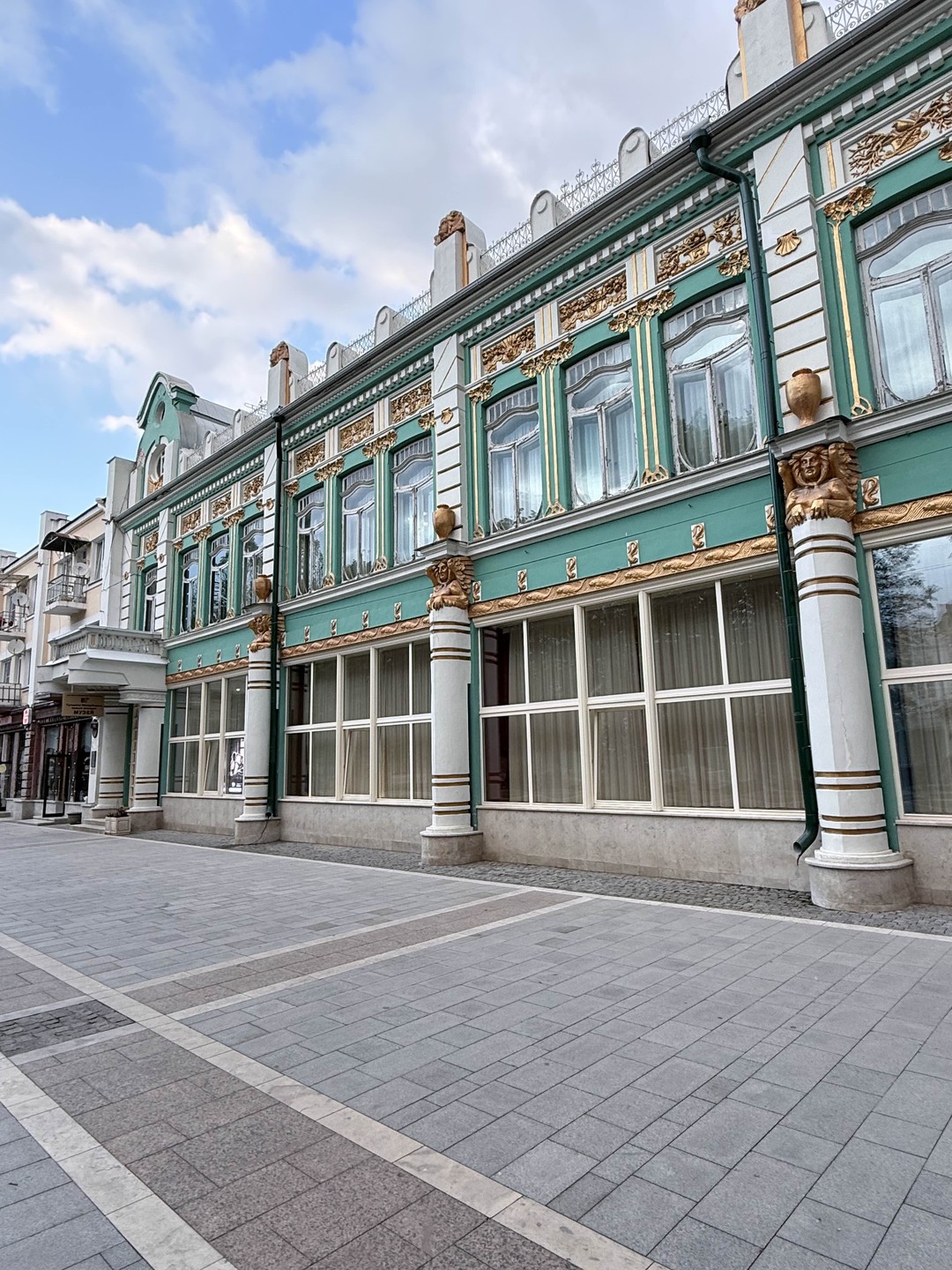 Владикавказ: архитектура, культура, городские истории (Наталья)