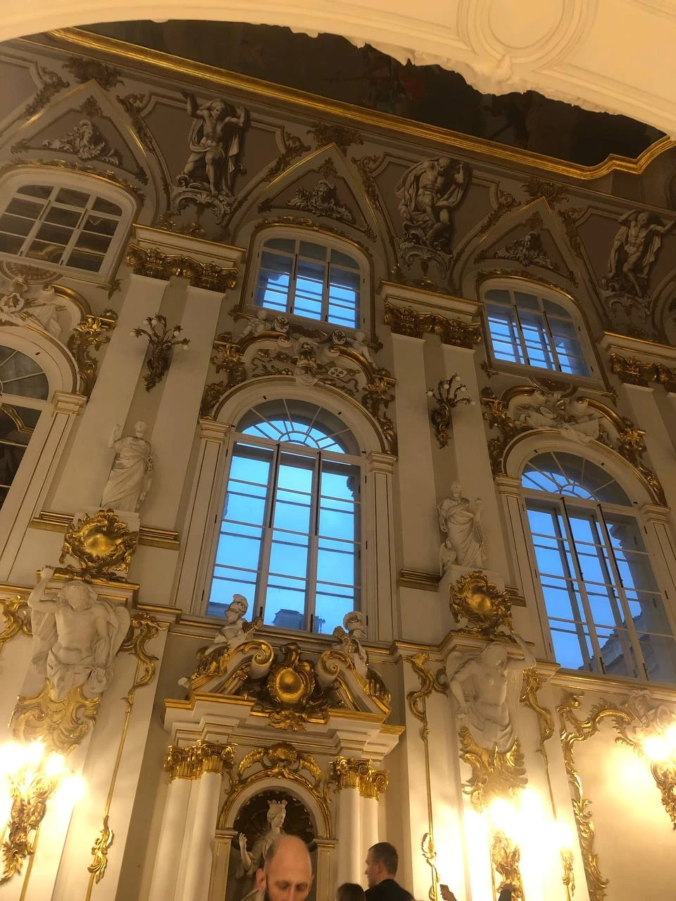 Экскурсия по Эрмитажу в мини-группе (билеты включены) (Вера)