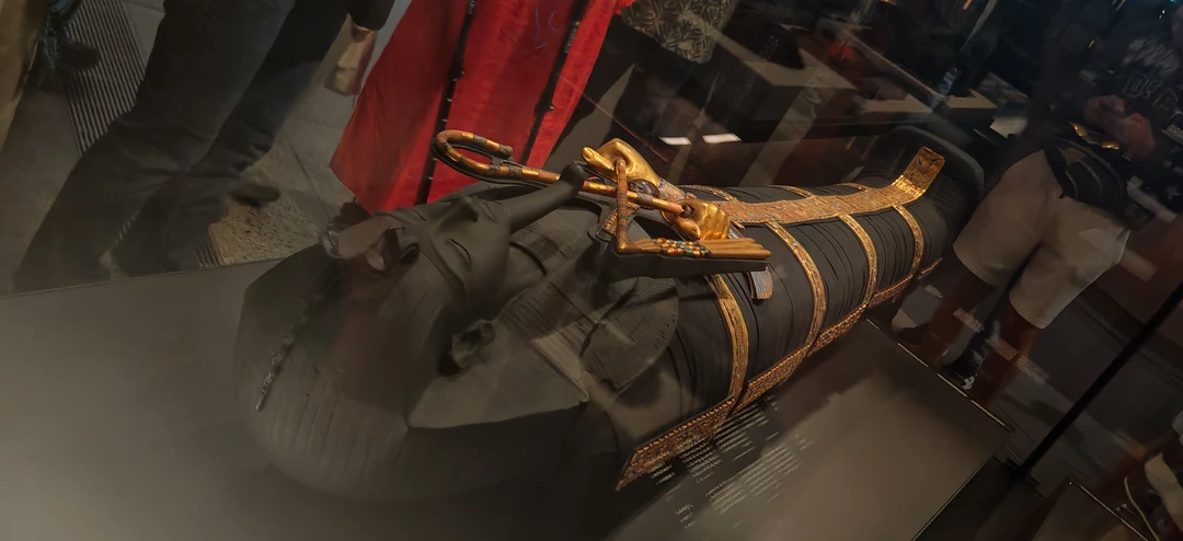 Я очень рекомендую эту экскурсию по главным достопримечательностям Гизы. Величие древних (Пирамиды. Сфинкс) и современных (Гранд