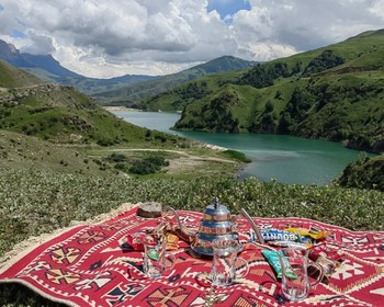 Пикник на озере Гижгит