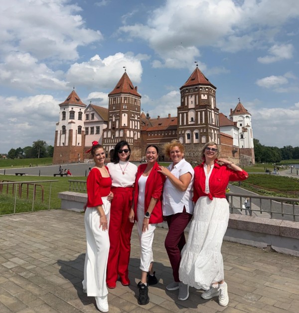 Фото - Экскурсия: "5 белорусских городов индивидуально: Мир, Несвиж, Брест, Гродно и Лида"