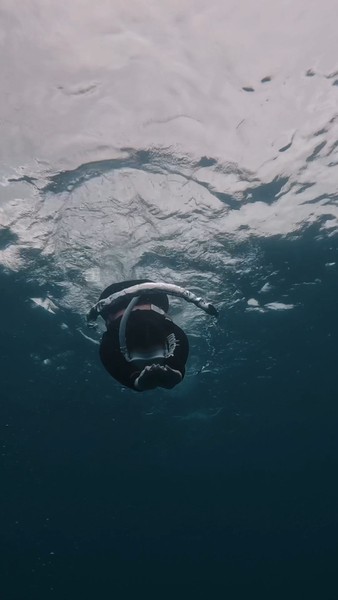 Это было потрясающе! Мой первый опыт фридайвинга в открытой воде, сказать что мне понравилось - ничего