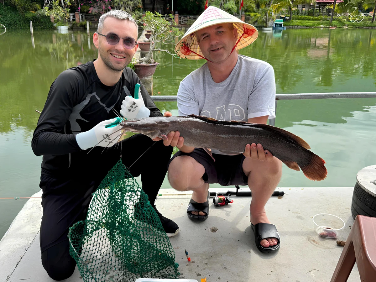 Рыбалка на озере во Вьетнаме (всё включено)