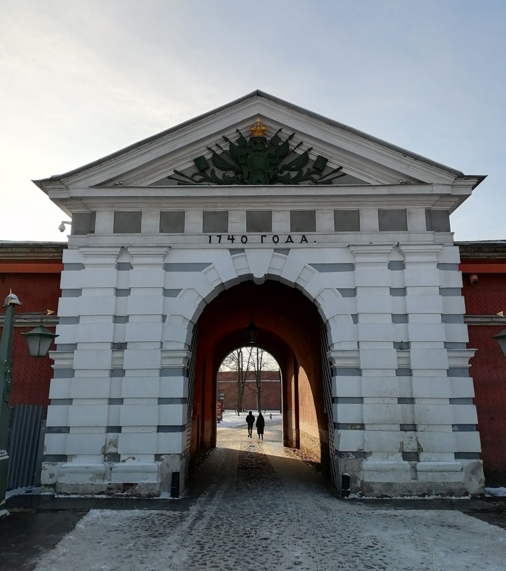 Фото 1 - Экскурсия: "Заячий остров: Петропавловская крепость + Петропавловский собор"