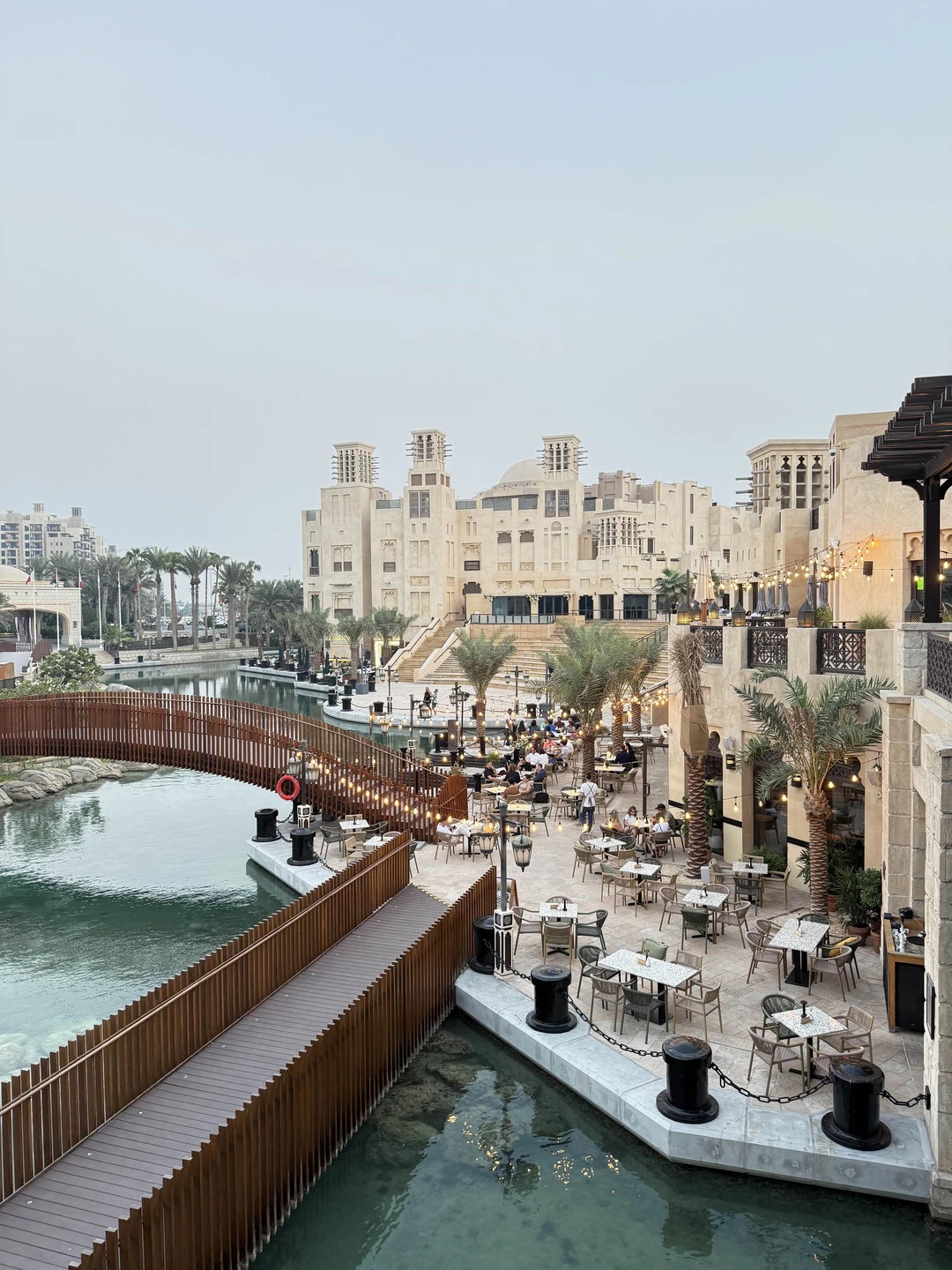 Ездили на экскурсию с двумя детьми 8 и 10 лет. Индивидуальный трансфер в этом плане -