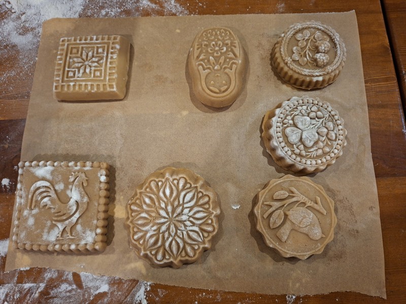 Отличный мастер-класс. И детям и взрослым очень понравилось. А варенье из жимолости- отдельный шедевр! Большое спасибо. Очень рекомендую