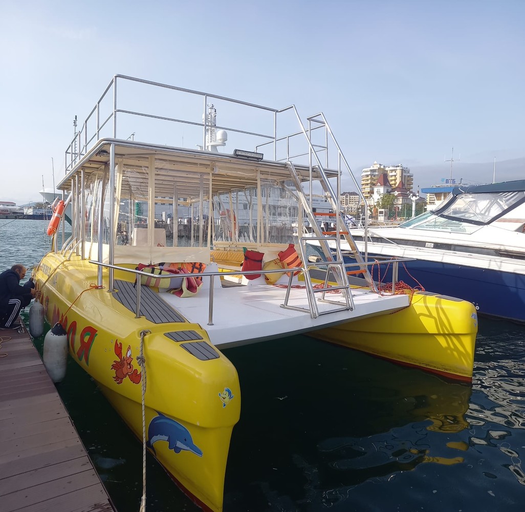 Черноморская рыбалка и пикник в открытом море (2/10)