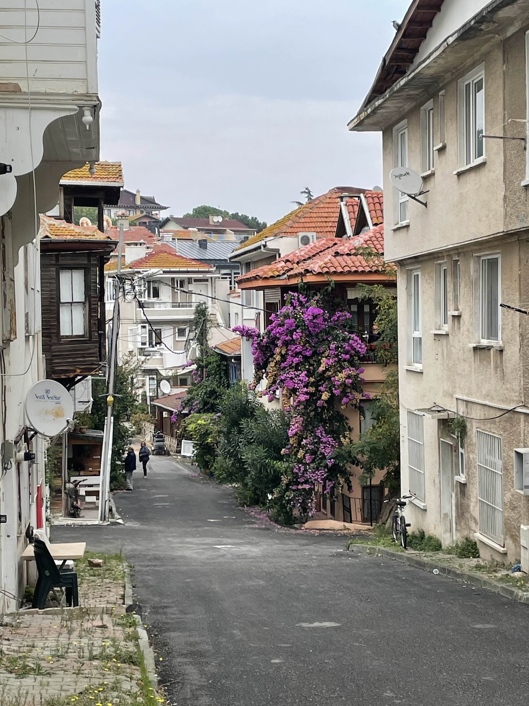 Брали квест на день рождения 14 летнего подростка (еще двое 11-летних, один 7-летний и четверо взрослых).