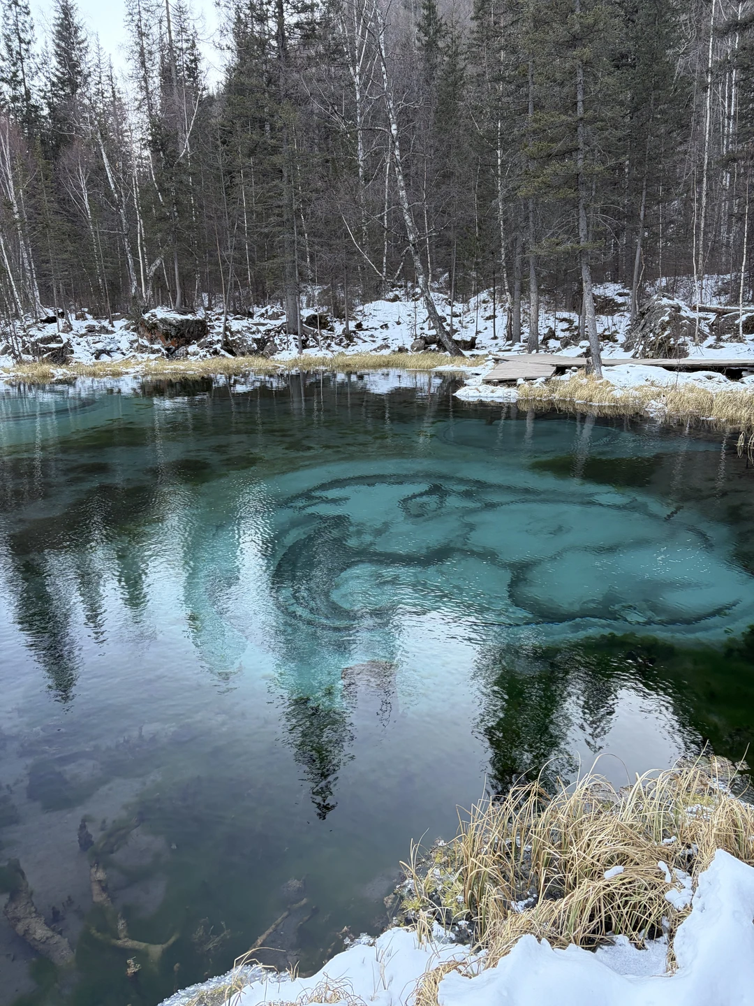 Олег очень интересный рассказчик, отличный водитель, знает интересные локации и лучшие места для фото. Спокойный и