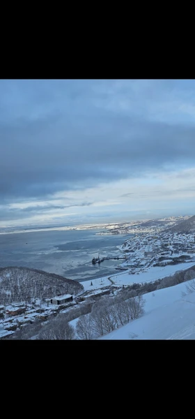 Здравствуйте, Владислав провёл очень большую экскурсию по Камчатки, мы проехали от тихого океана до охотского моря
