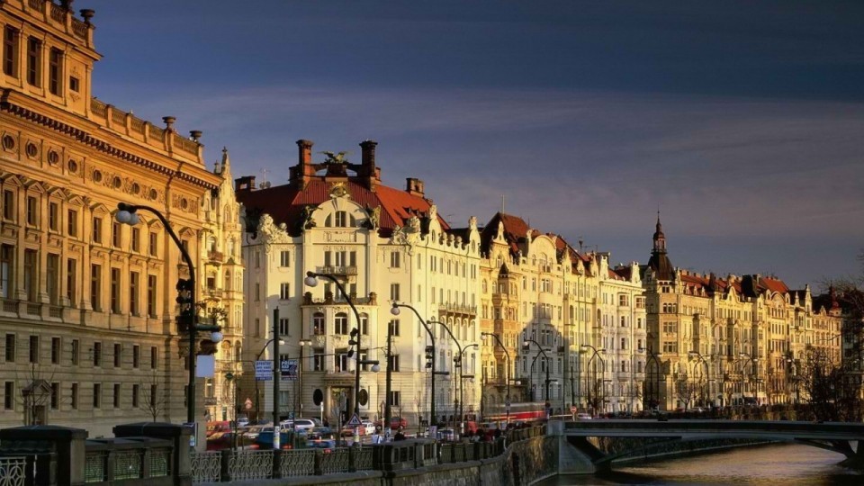 Главное изображение экскурсии - Трансфер + экскурсия по главным местам чешской столицы