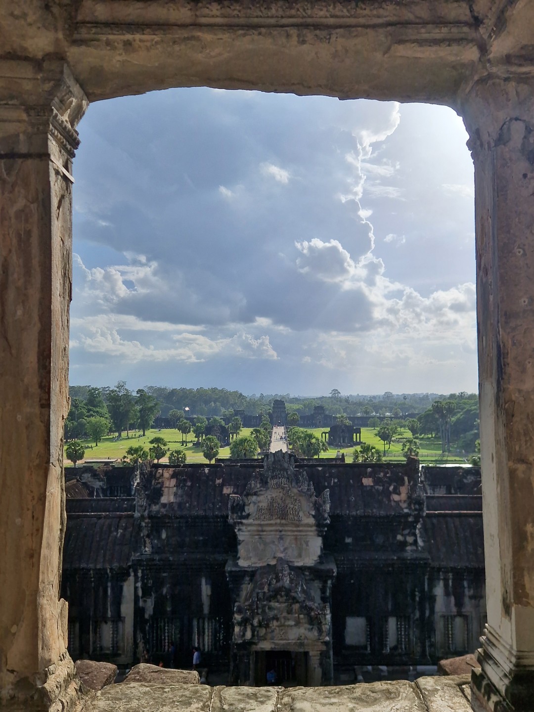 Андрей профессионал своего дела и очень интересный человек. Видно, что любит то, чем занимается. Экскурсия была