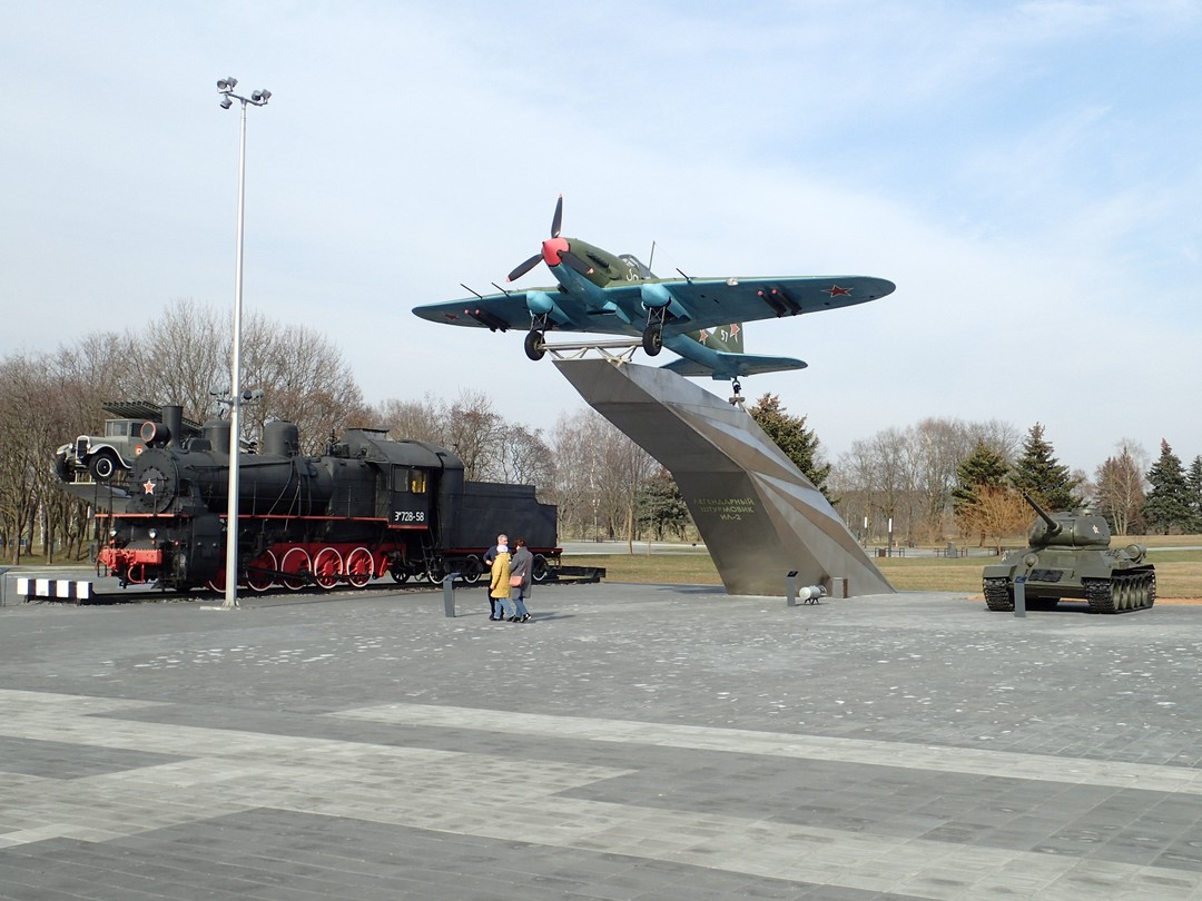 Минск во время фашистской оккупации, Хатынь и Курган Славы (Анна)