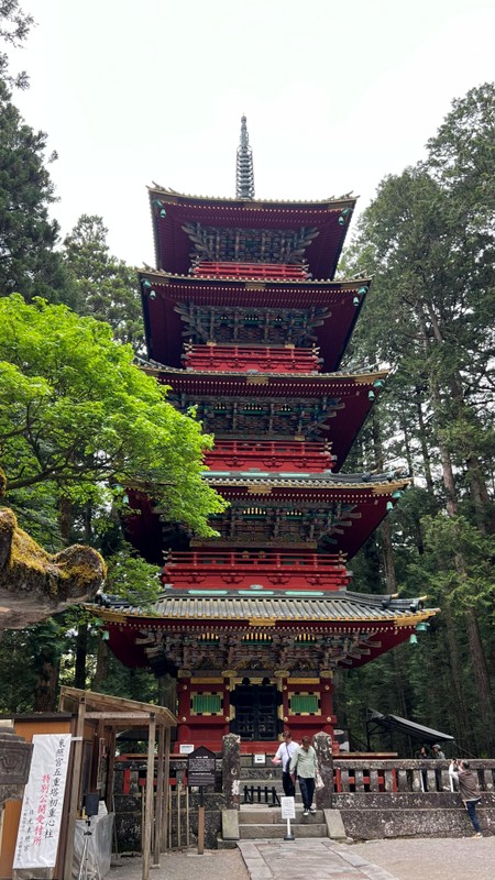 Из Токио - в прекрасное горное Никко