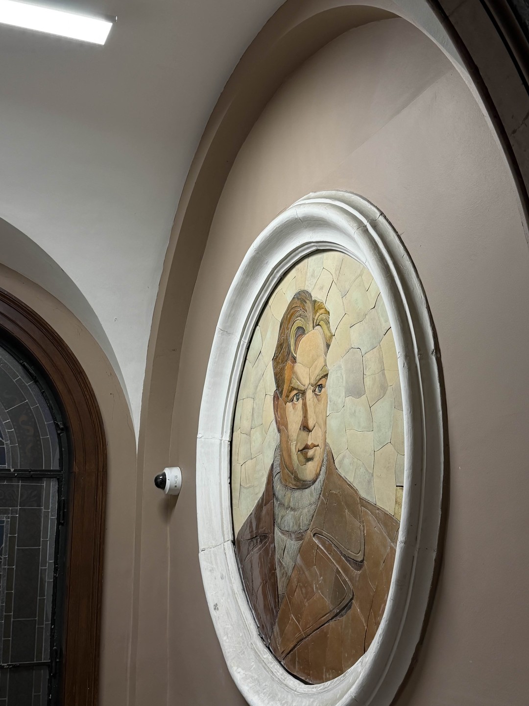 Очень благодарна гиду. Опоздала на 10 минут из-за пробок, думала со мной просто попрощается и не