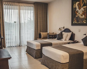 Фото отзыва 4: авторский тур "Увидеть&nbsp;Шри-Ланку во всей красе: Форт Галле, Нувара-Элия, нацпарк «Плато Хортона» и&nbsp;Сигирия"