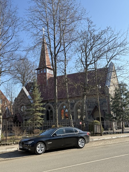 очень интересная и познавательная экскурсия. экскурсовод Надежда очень увлекательно и подробно рассказывает помимо исторических данных, различные