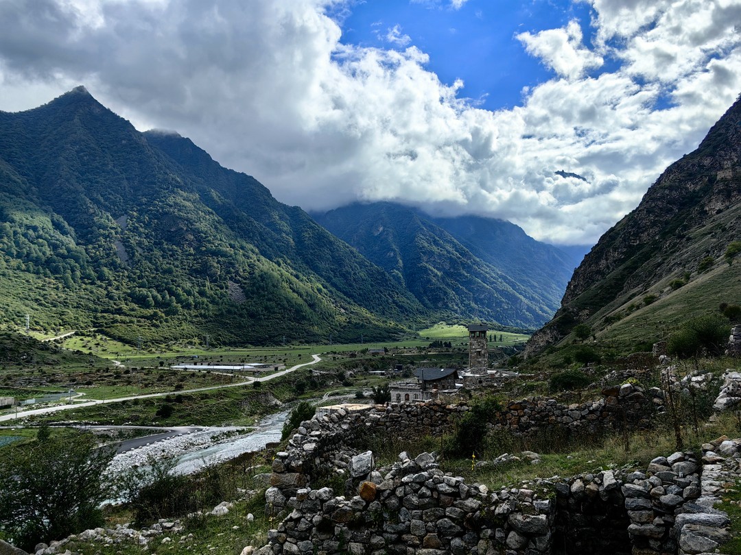Не знаю насчет других водителей, но если вы попали к Умару, считайте вам очень повезло! Поначалу