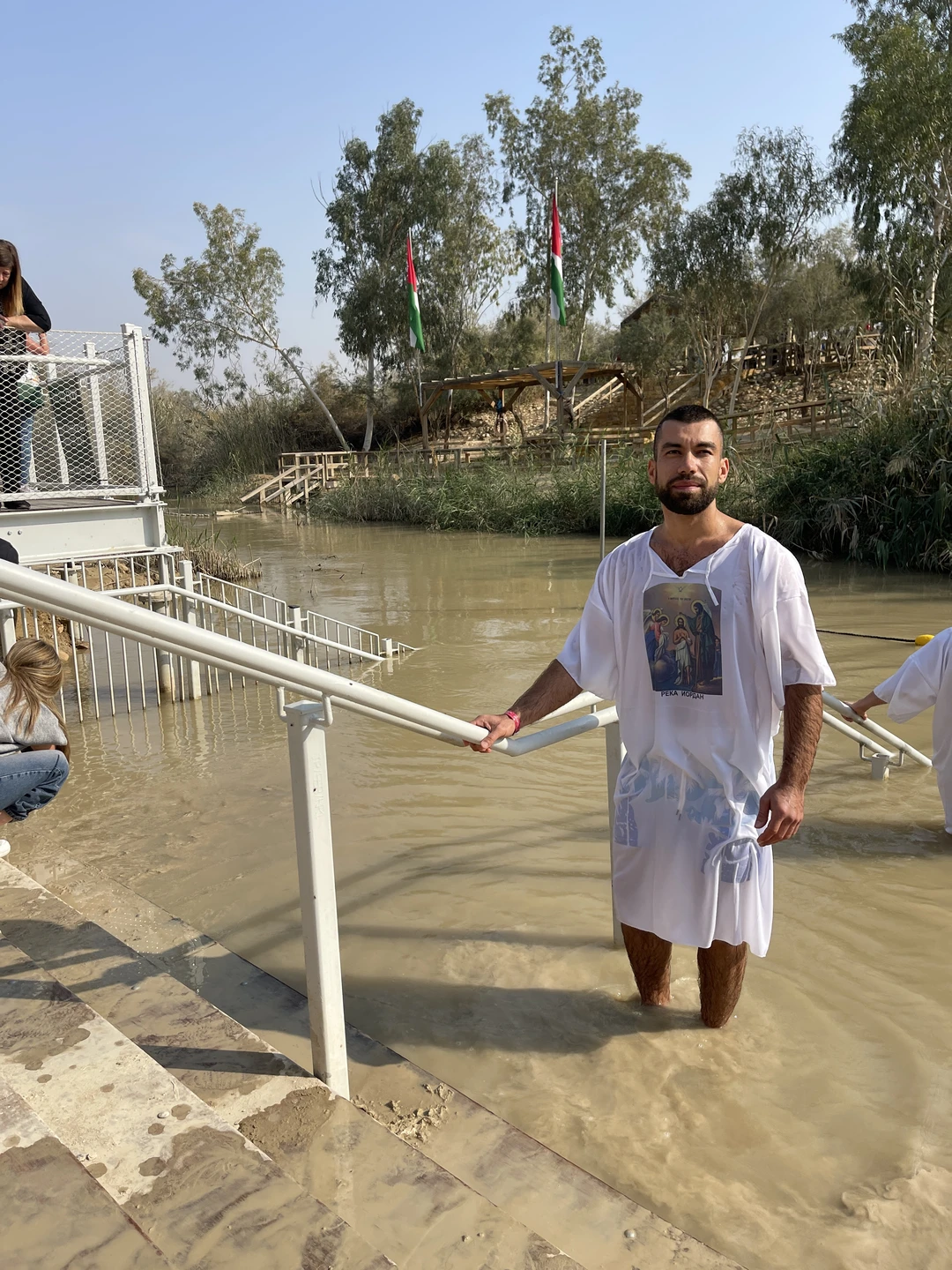 Я в первый раз в жизни ехал в Израиль,я безмерно рад этой возможности,я счастлив что побывал