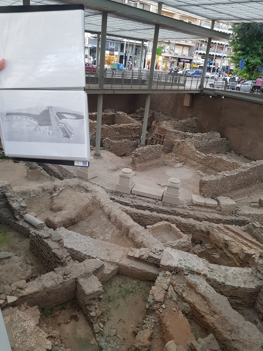Прекрасный маршрут по городу с богатейшей историей, компетентный и опытный гид. Спасибо большое!