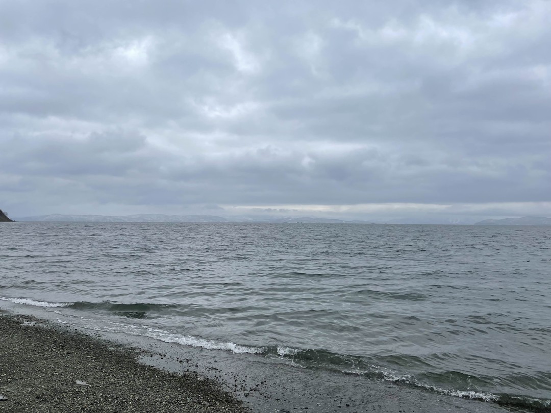 Спасибо Дмитрию за ознакомительный маршрут из аэропорта до города. Пасмурная погода не помешала насладиться городом и его знаковыми местами