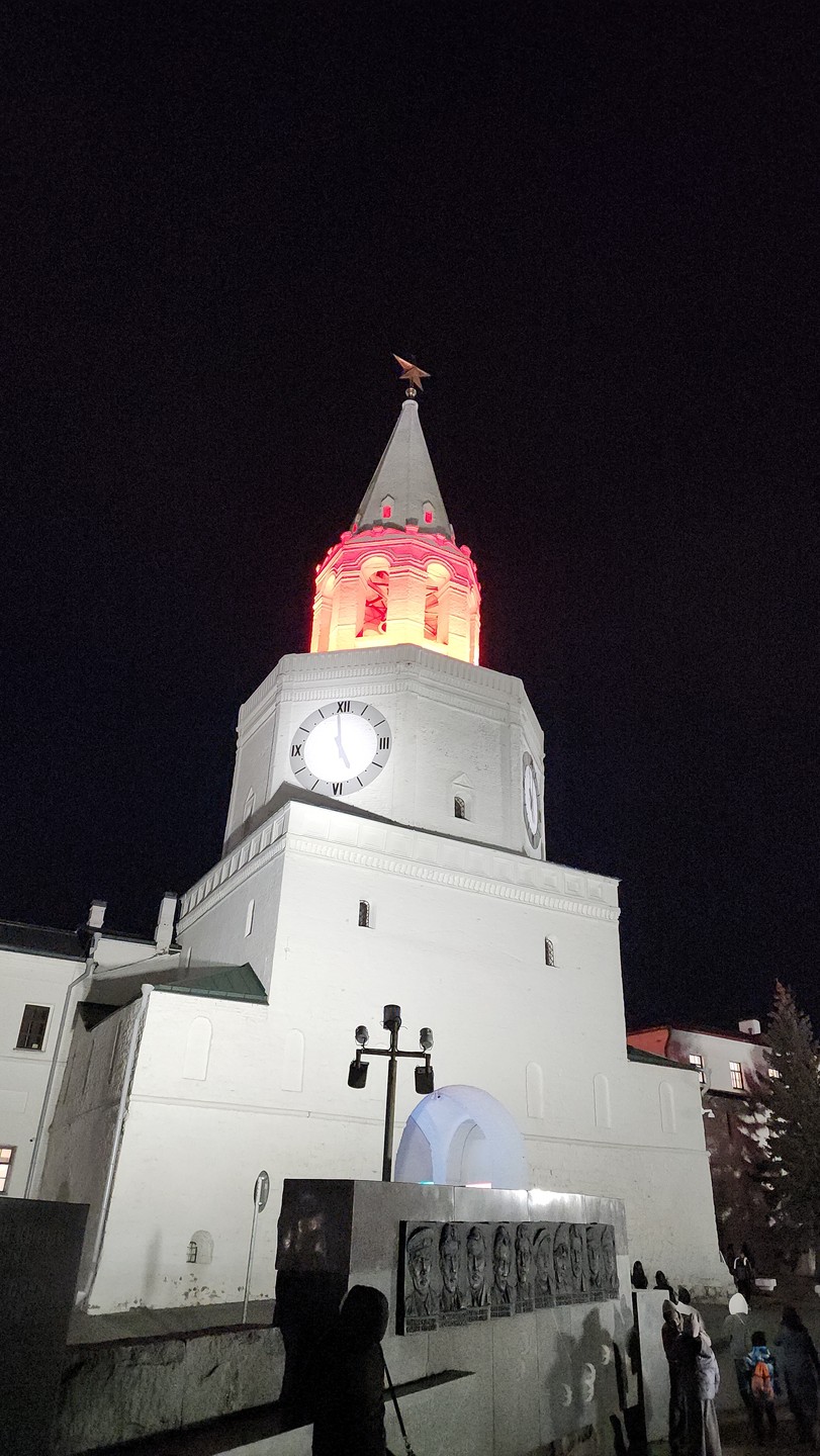 Казанский кремль пешком: история и легенды (Екатерина)