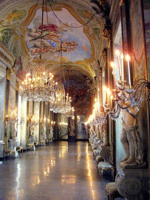 Фото «La Rue des rois» (Улица Королей)