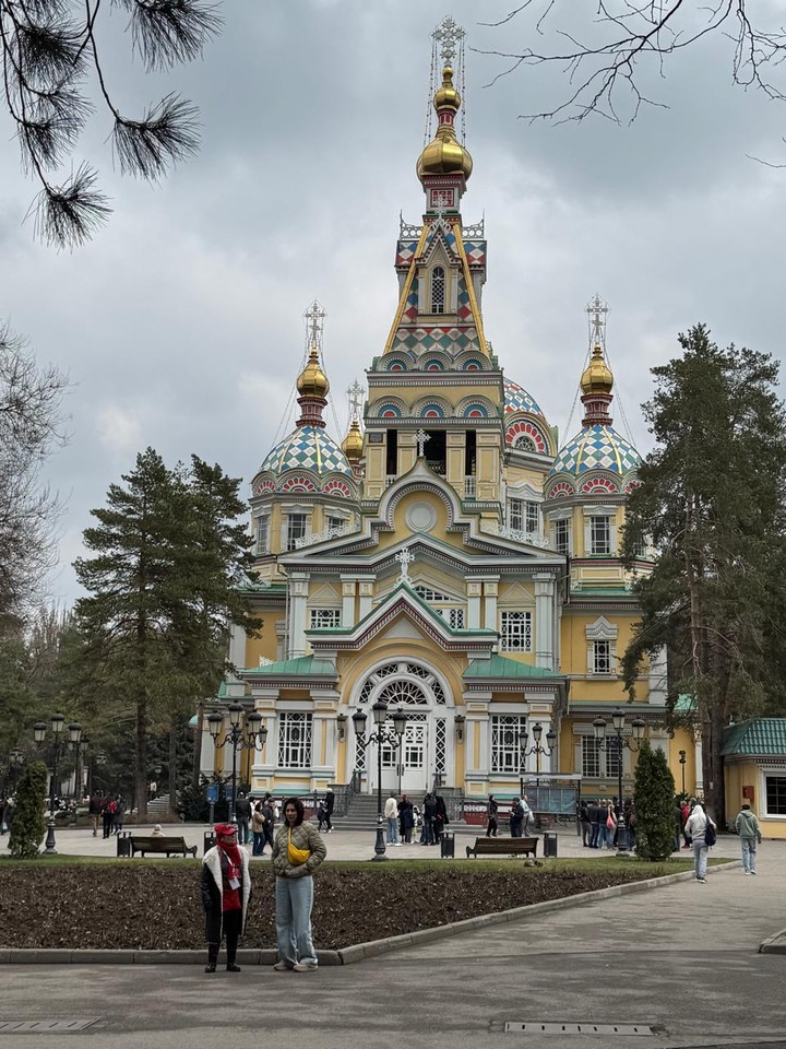 Знакомство с южной столицей Казахстана (Эльмира)