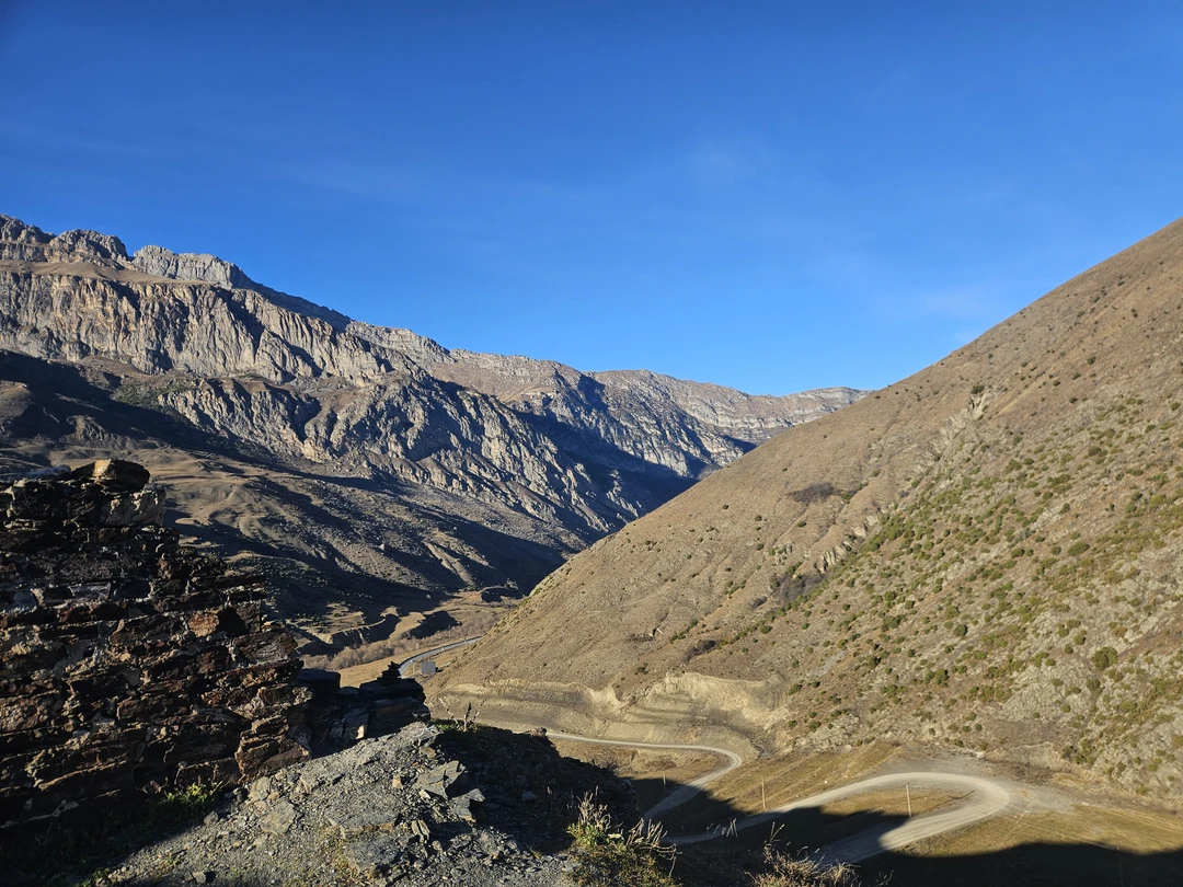 Гид Марсель провел экскурсию на высочайшем уровне. Понравилось абсалютно все,от локаций до рассказов про историю республики