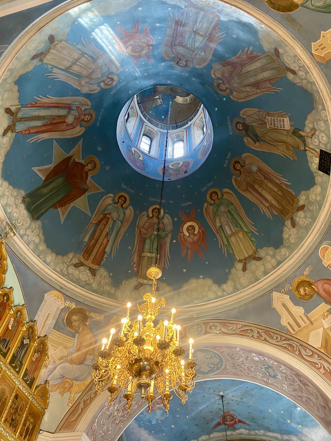 Очень познавательная экскурсия с историческими справками. Замечательный гид Елена.