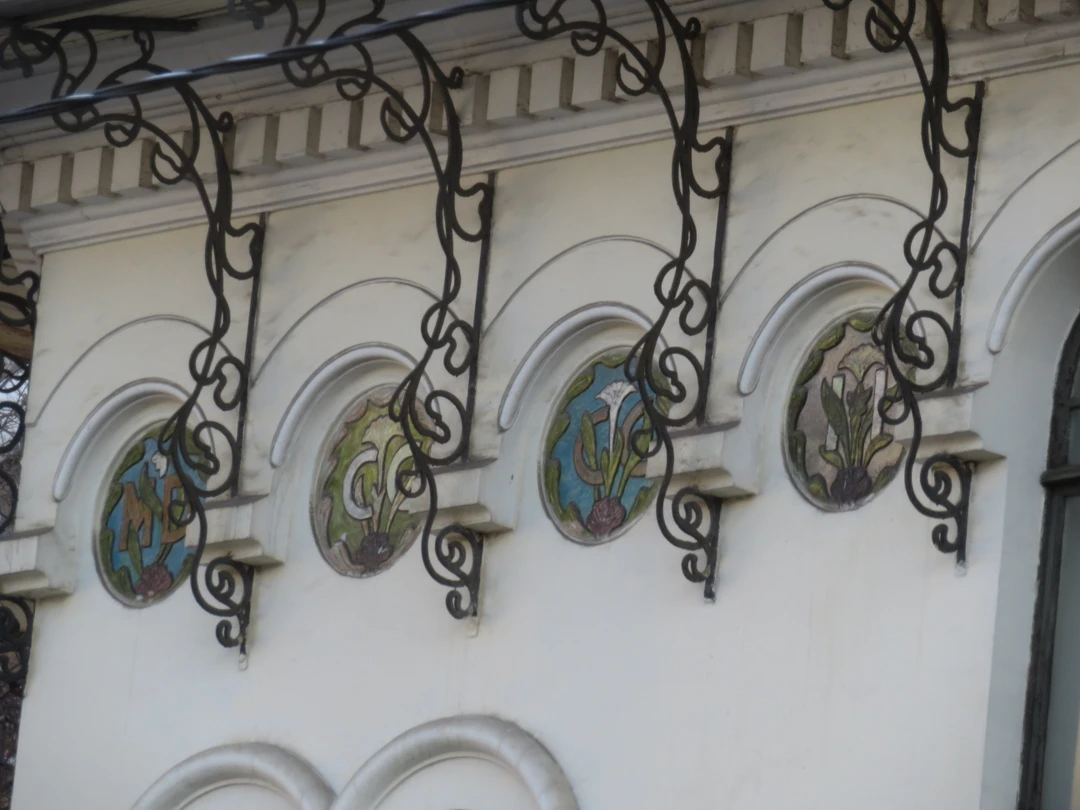 Отличная экскурсия, которая открывает Москву с неожиданной, почти мистической стороны! Гид Андрей увлекательно рассказывал. Подача материала