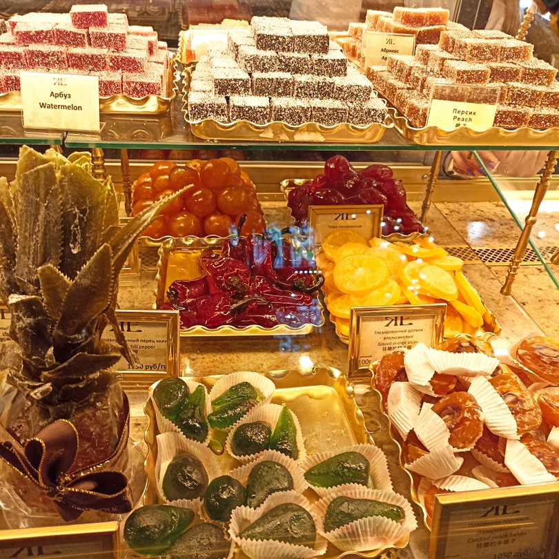 Сладкий маршрут по Невскому проспекту. Индивидуальная экскурсия (Виктория)