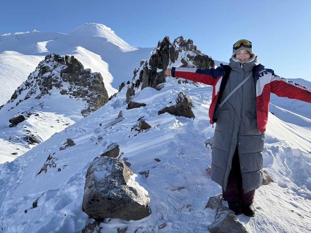 Прекрасная и очень интересная экскурсия! Красота неописуемая! Спасибо Алексею за заботу, дали все необходимые теплые вещи(штаны