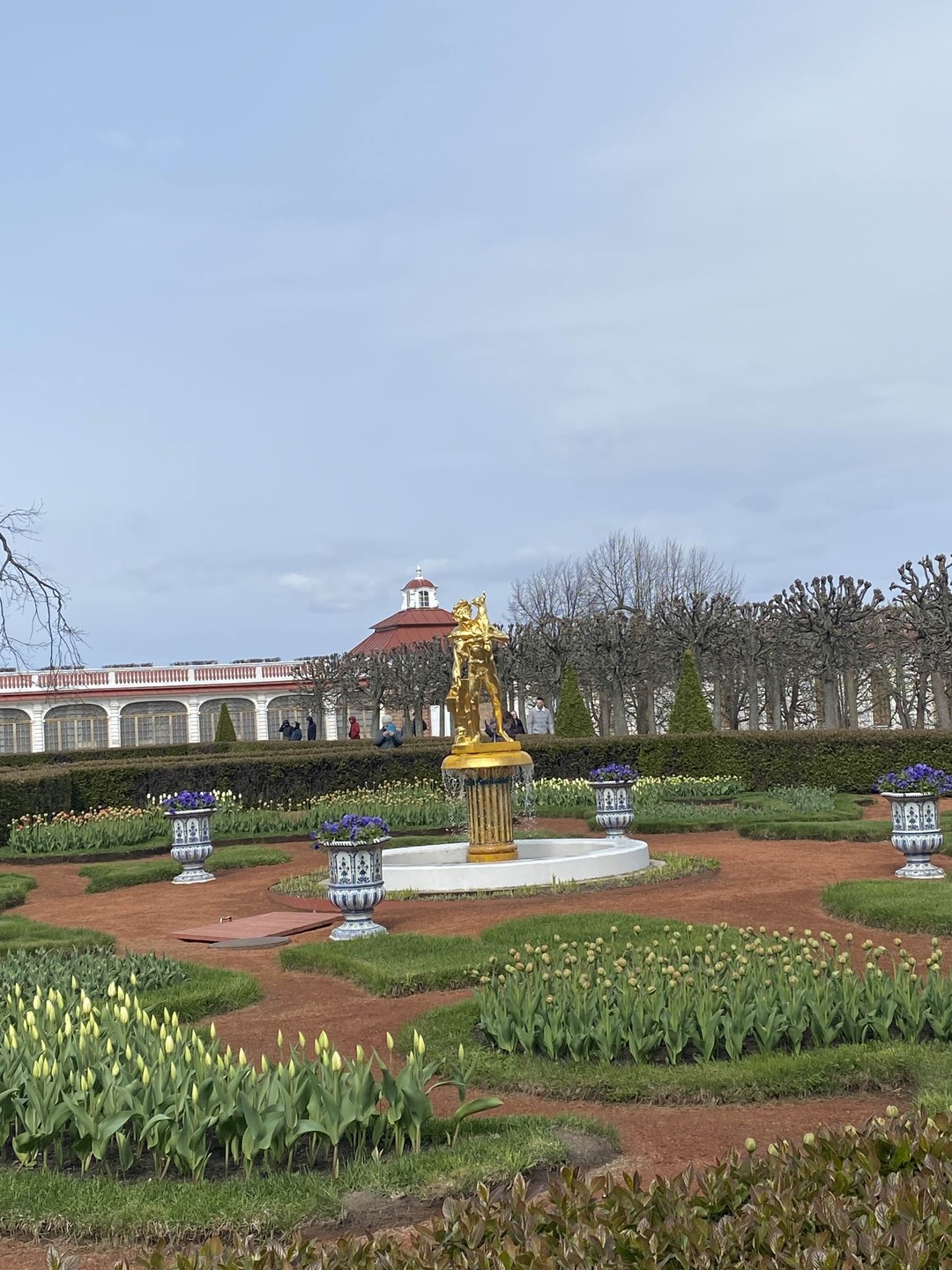 Из Санкт-Петербурга в Петергоф и Кронштадт: 2 города за 1 день (Оксана)