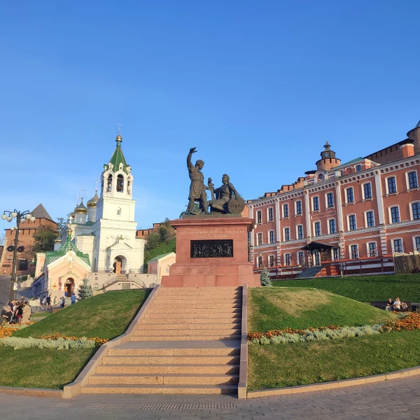 Пешком по центру Нижнего Новгорода