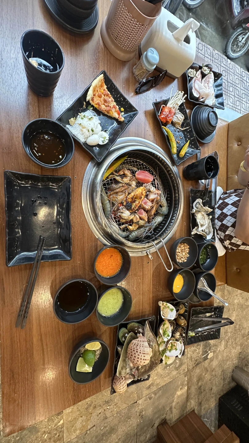 Это очень небанальная и очень крутая обзорная экскурсия Нячанга! Уверена, что даже тем, кто не в