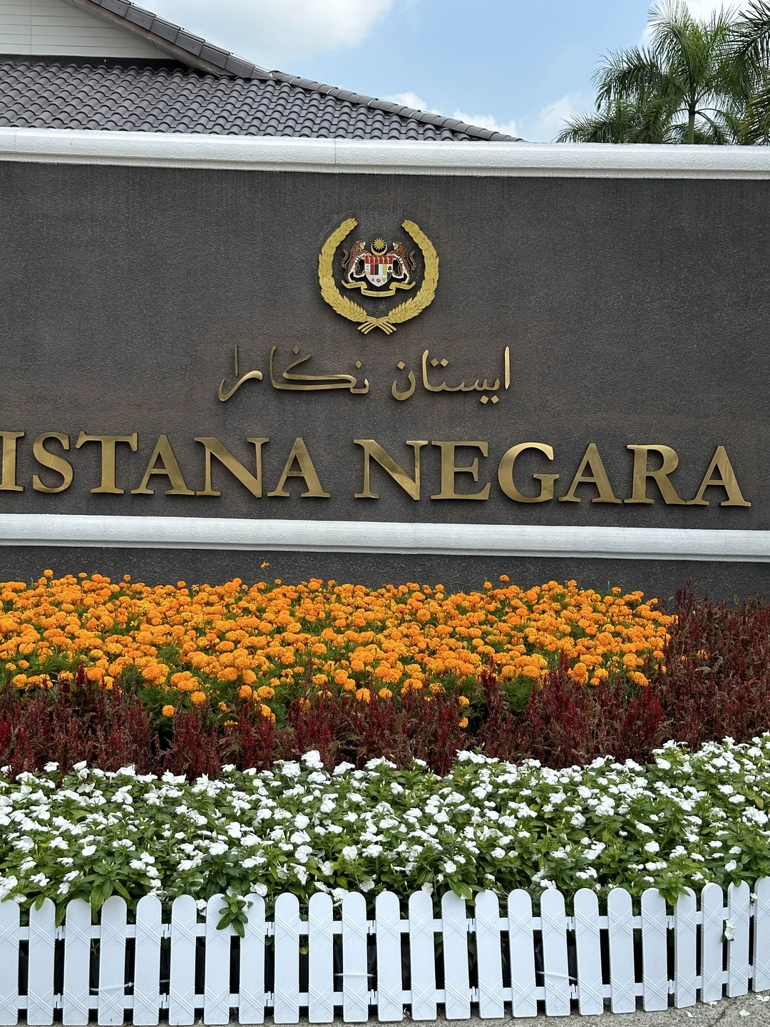 5.08 были на экскурсии Великолепный Куала Лумпур и пещеры Бату, потрясены, удивлены этой страной, этим городом!