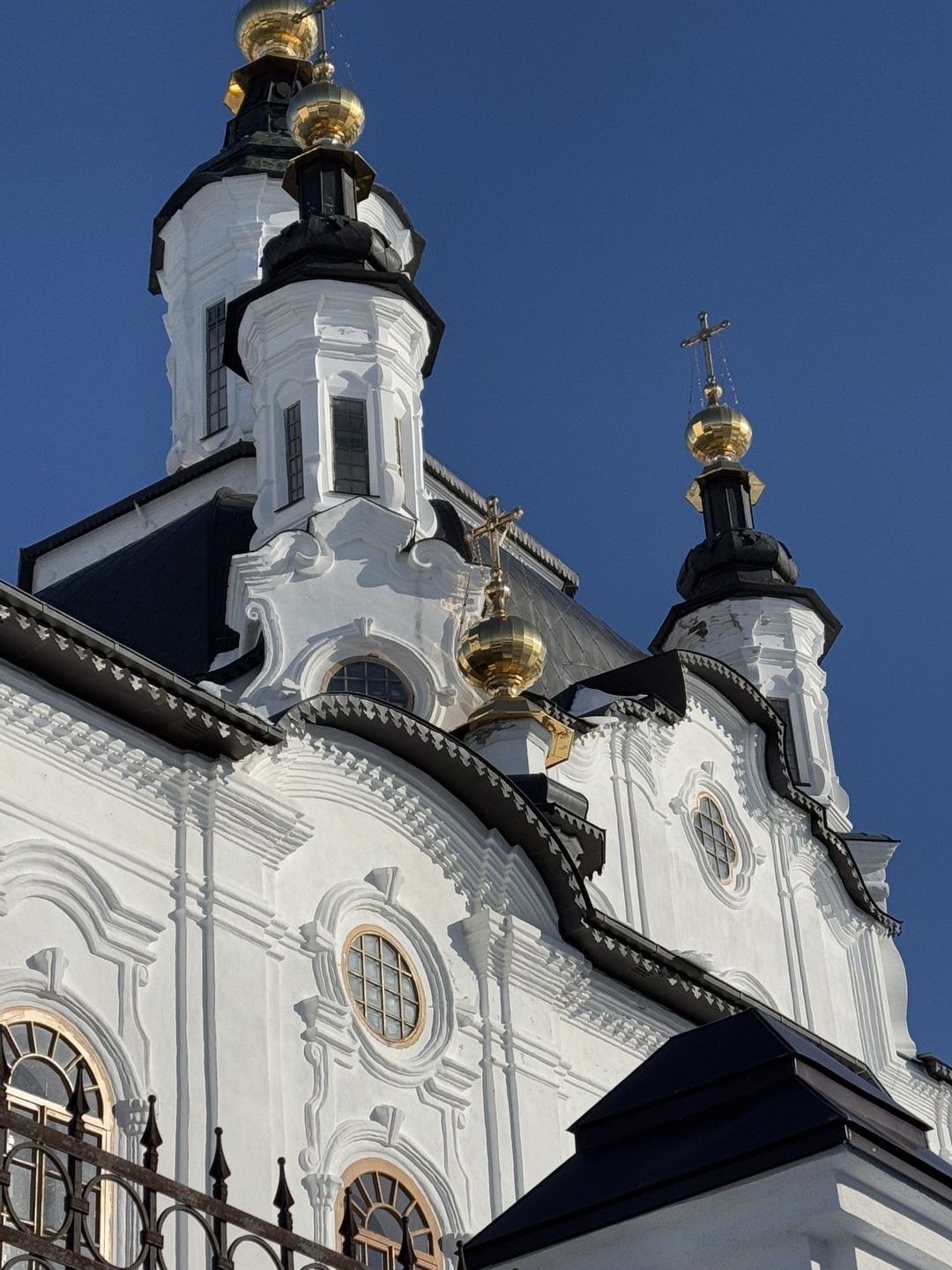 Отличная прогулка по Тобольску, сопровождаемая увлекательным рассказом историка. Ирина обладает глубокими знаниями истории своего края и