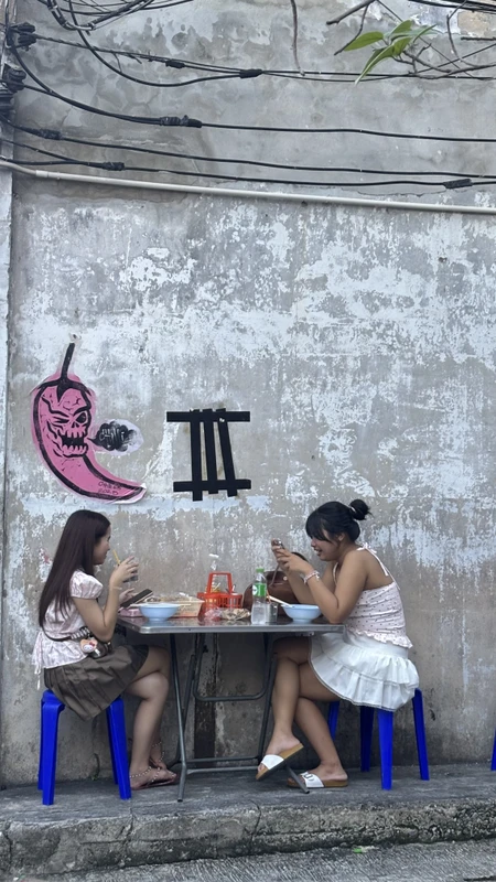 От лапши к джазу: гастропрогулка по Бангкоку