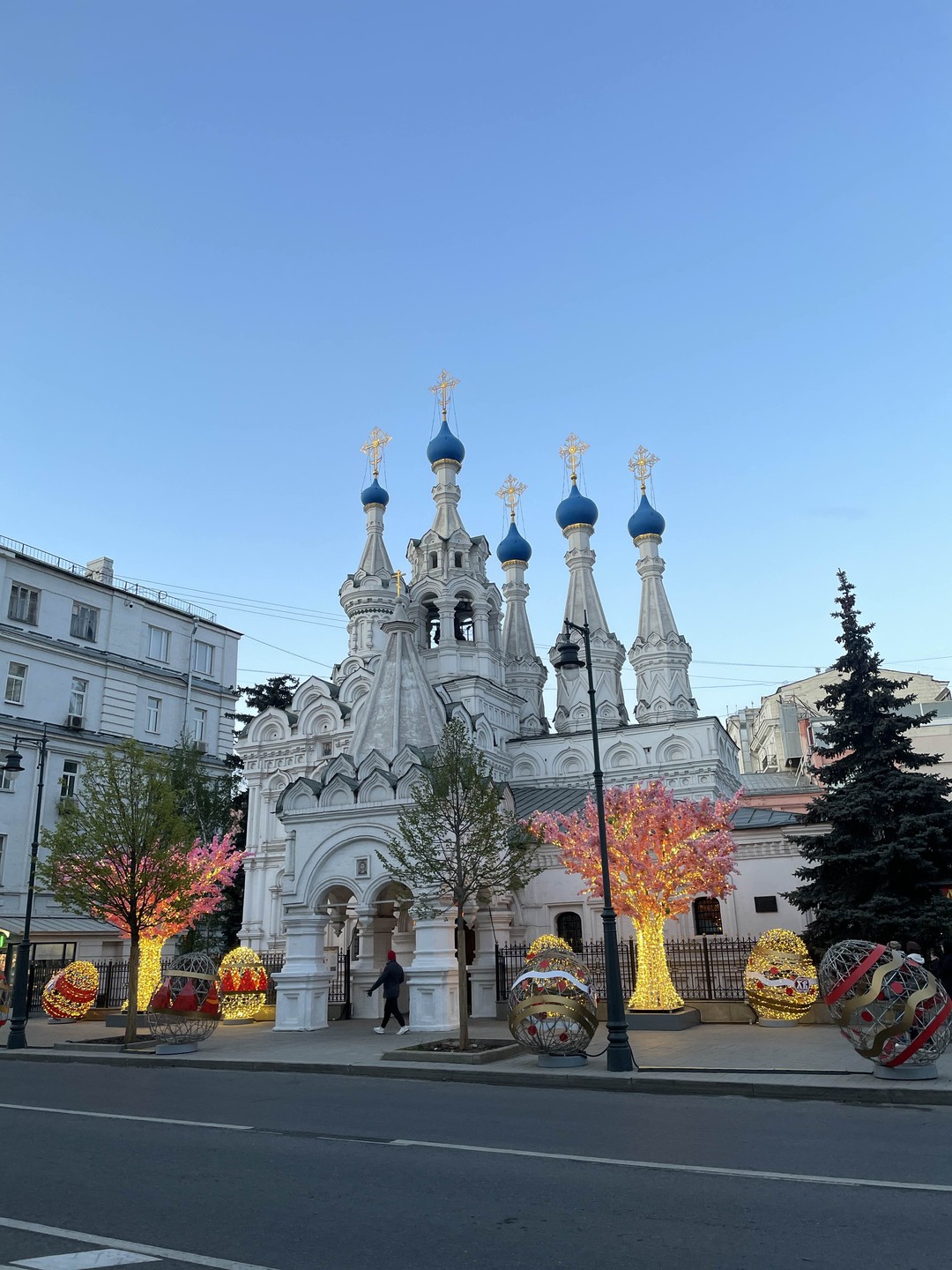 Спасибо Маргарите за прекрасную экскурсию! Очень познавательно, неторопливо) Погуляли, поговорили про Есенина, Высоцкого, настоек выпили зашли!