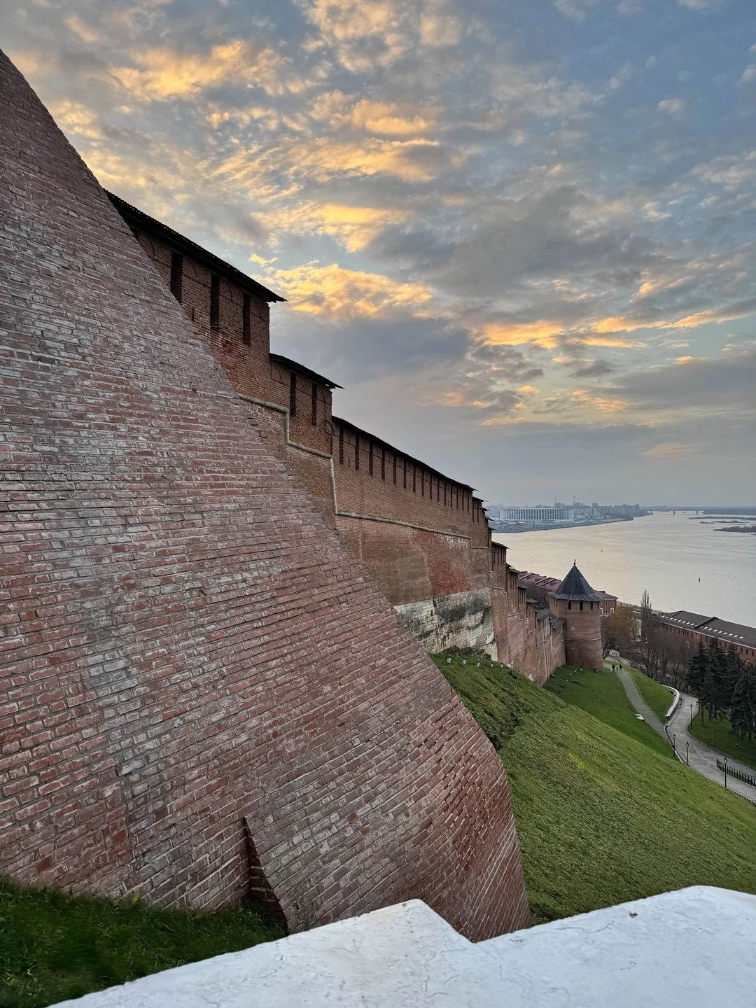 По Нижнему Новгороду на автомобиле (Татьяна)