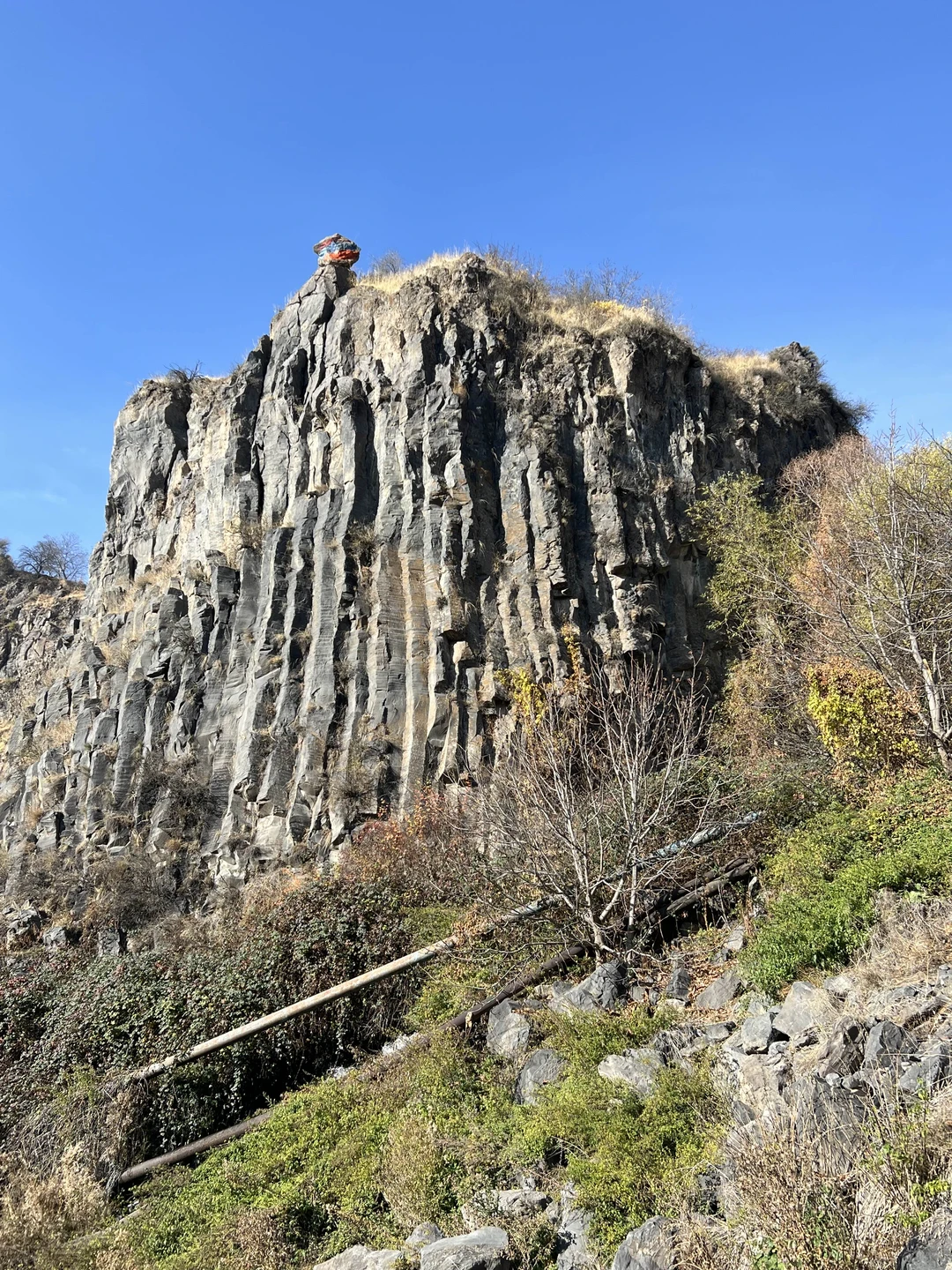 Я очень доволен экскурсией. Эдуард отличный гид, учел все мои пожелания и включил в маршрут озеро